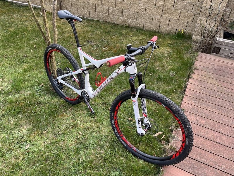 Specialized S-Works Epic WC (vel. XL, AXS, váha 10,4 kg)