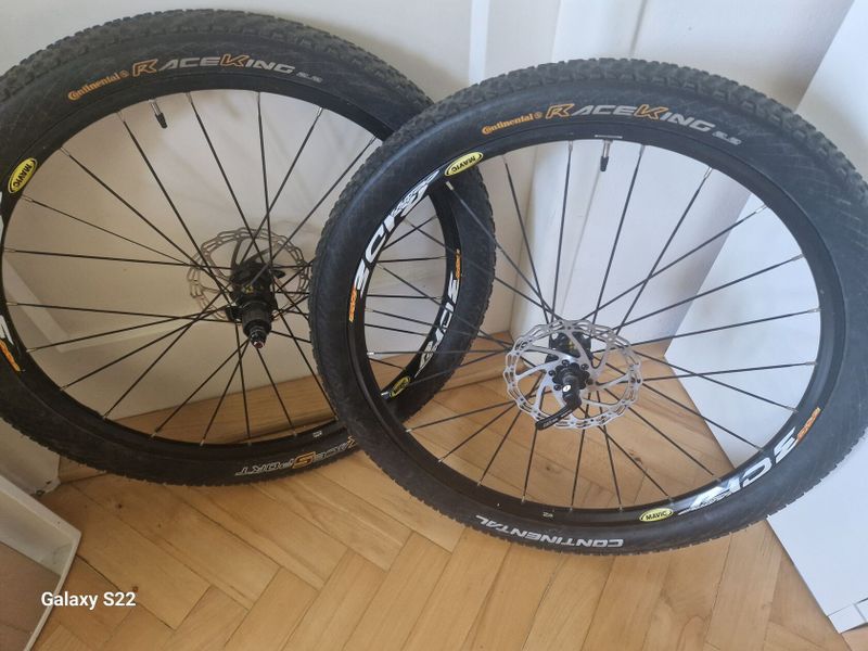 Kola 26" Mavic CrossRide