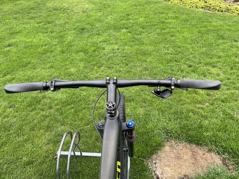 Prodám Specialized Epic FSR comp carbon WorldCup 