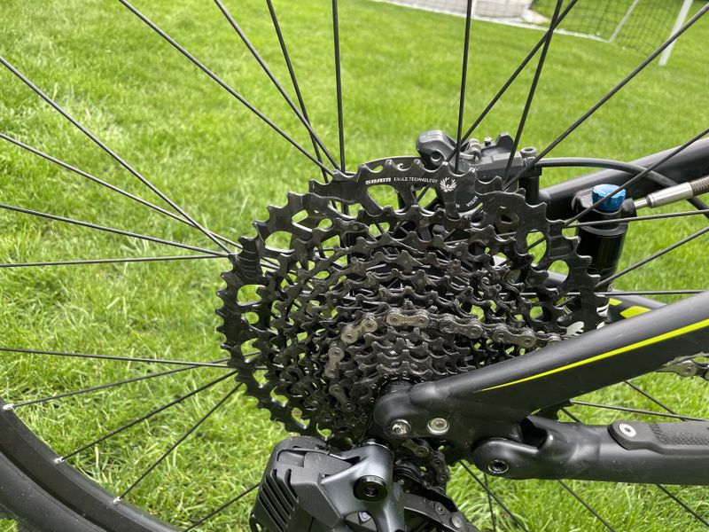 Prodám Specialized Epic FSR comp carbon WorldCup 