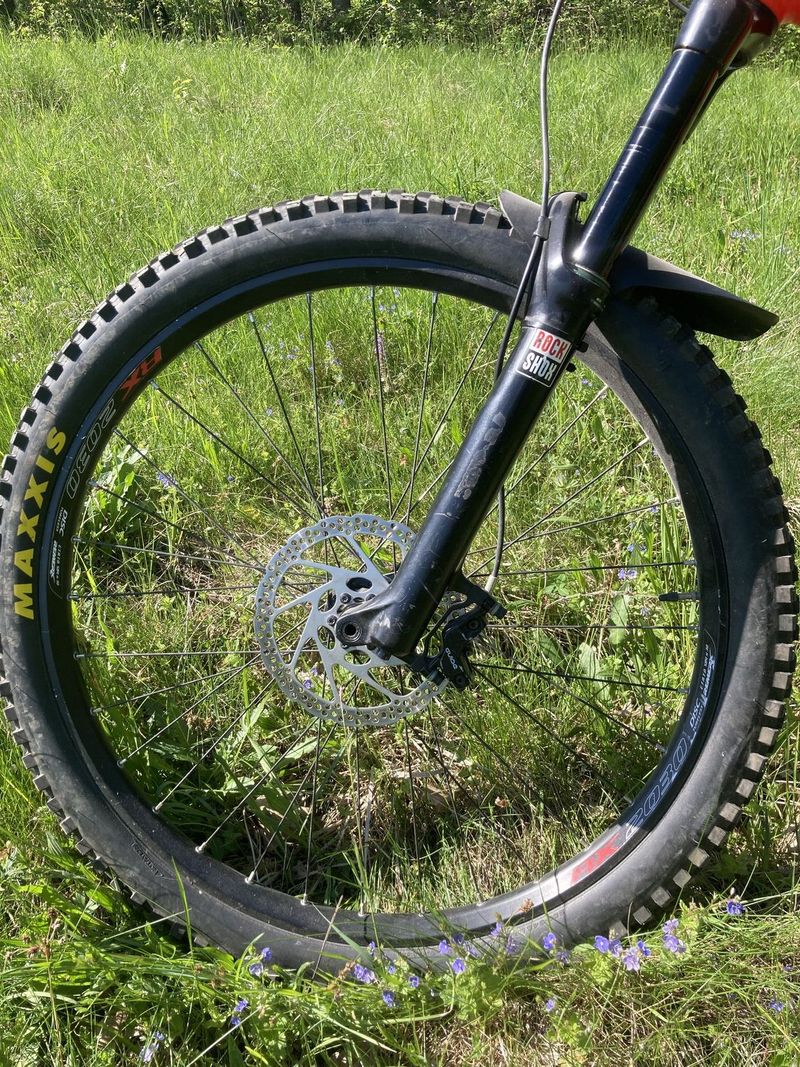 Commencal meta am4