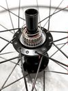 Roval Traverse Carbon 29 Boost – karbonová kola s DT Ratchet 