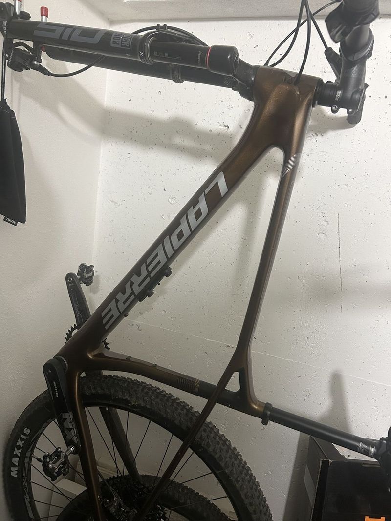 Lapierre ProRace CF 6.9 - L (150km)