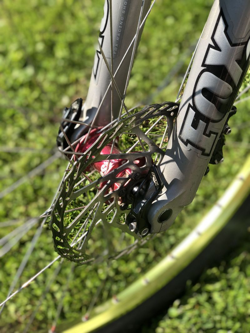Celoodpružené kolo Giant M, 26´