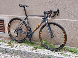 Karbonové gravel/cyklokros kolo Cube Cross Race Pro vel 56