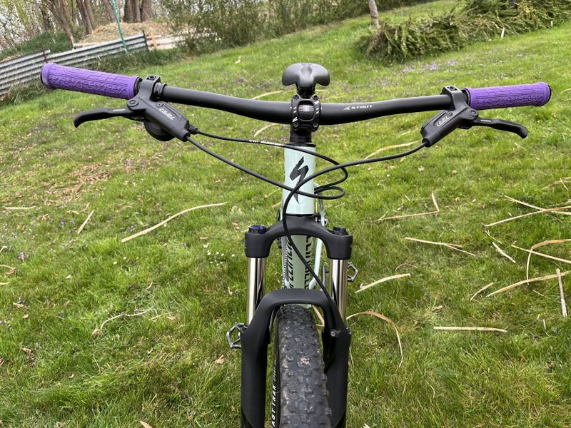 SPECIALIZED ROCKHOPPER COMP