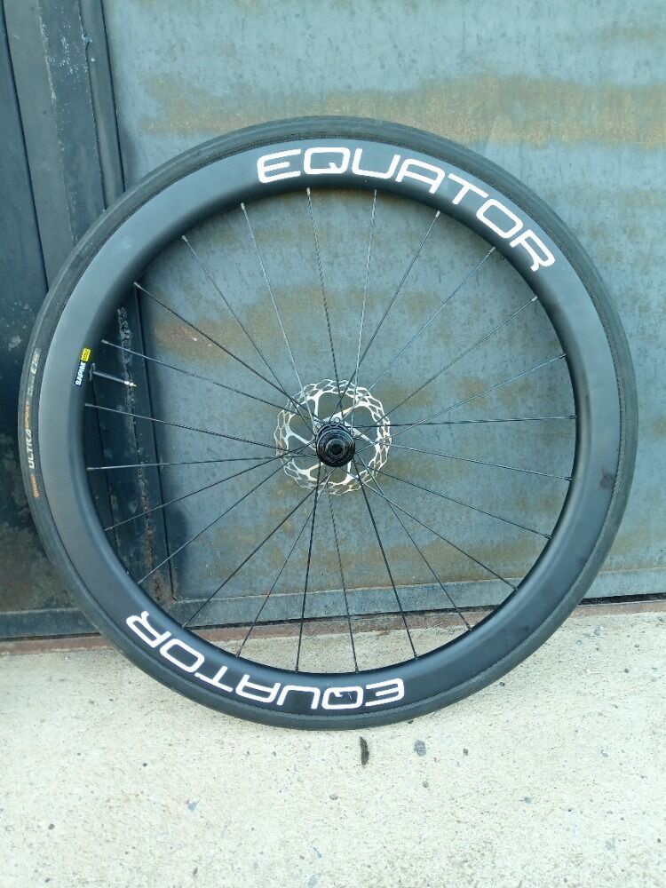Zapletená kotoučová karbonová kola Equator 45mm