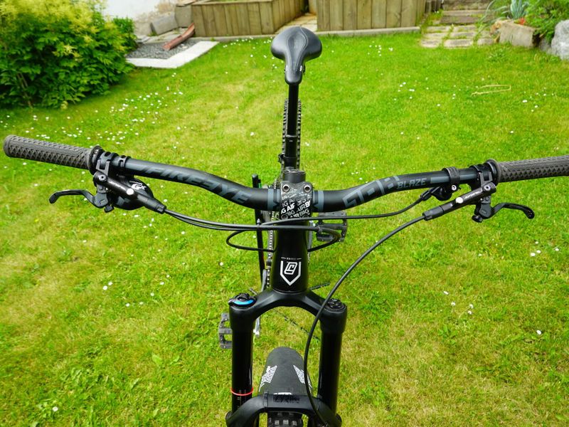 Commencal meta v4.2