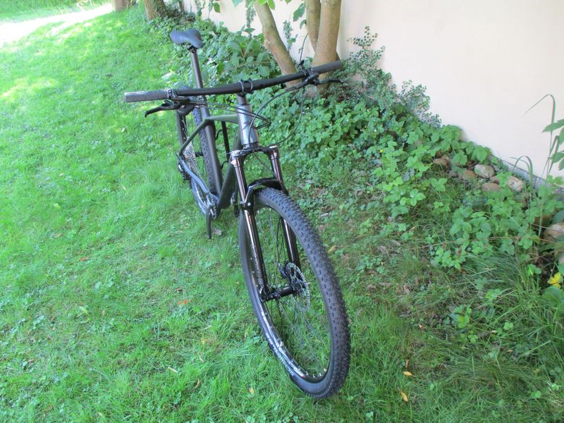 Rezervacekolo na rámu MRX ER25 chameleon 19,5", Deore1x12, vzduch. vidlice Suntour Raidon, pevné osy