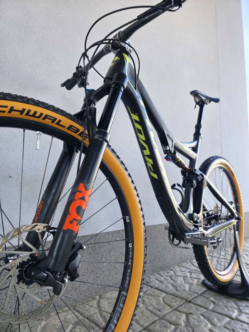 Horské kolo Pivot Mach 429 SL Carbon 29"