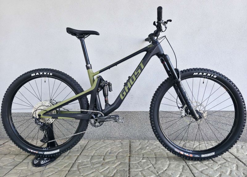 Horské kolo GHOST Riot Trail CF Pro Carbon 2025 29″