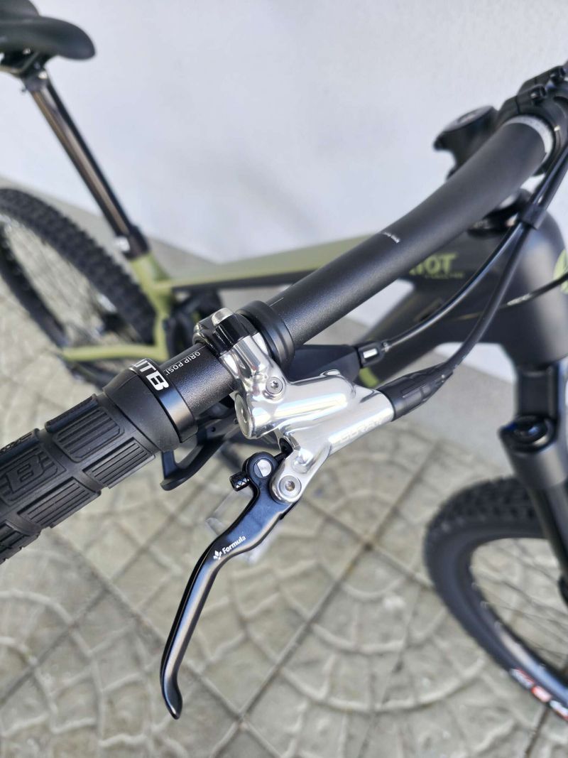 Horské kolo GHOST Riot Trail CF Pro Carbon 2025 29″