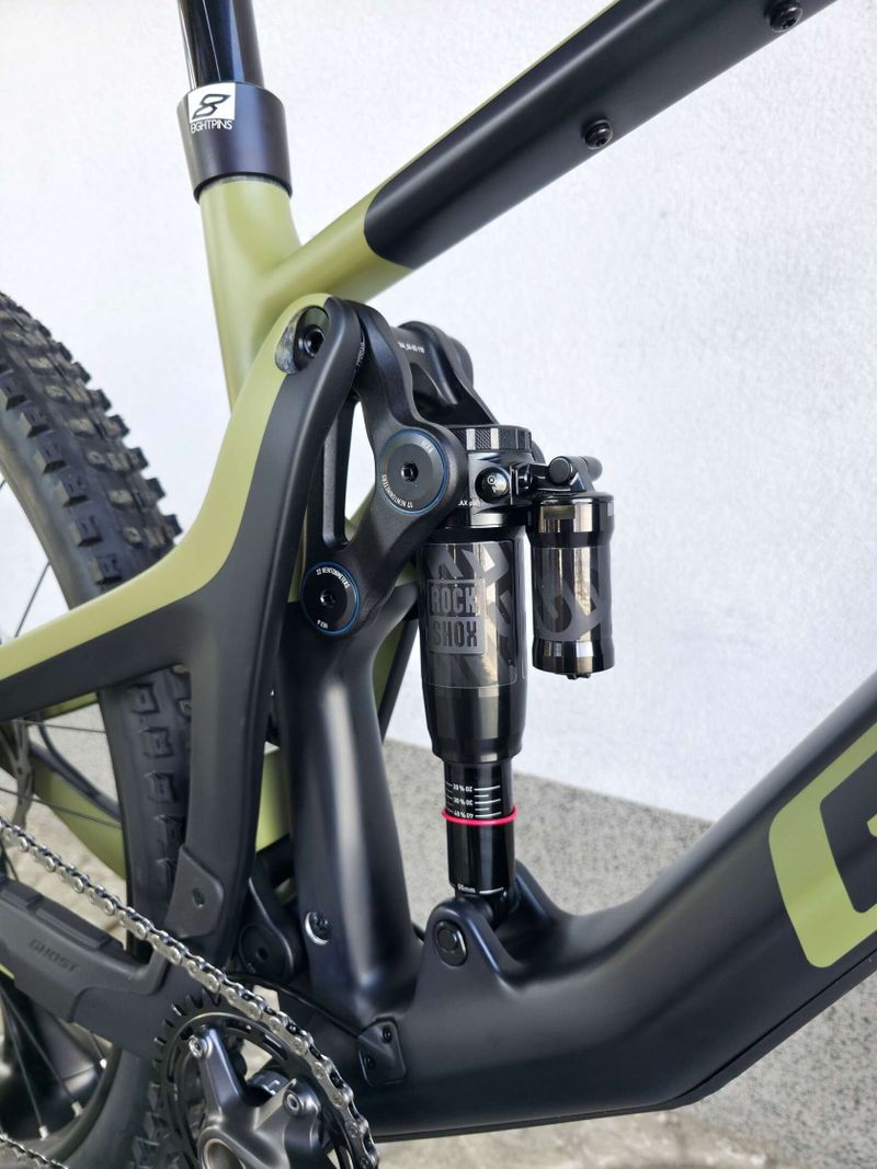Horské kolo GHOST Riot Trail CF Pro Carbon 2025 29″