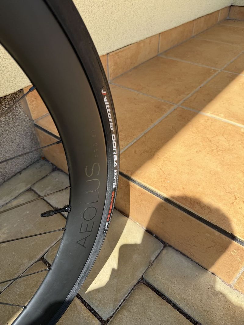 Trek Emonda SL 2023, vel. 58, SRAM RED eTap AXS, Aeolus PRO 51, TOP stav