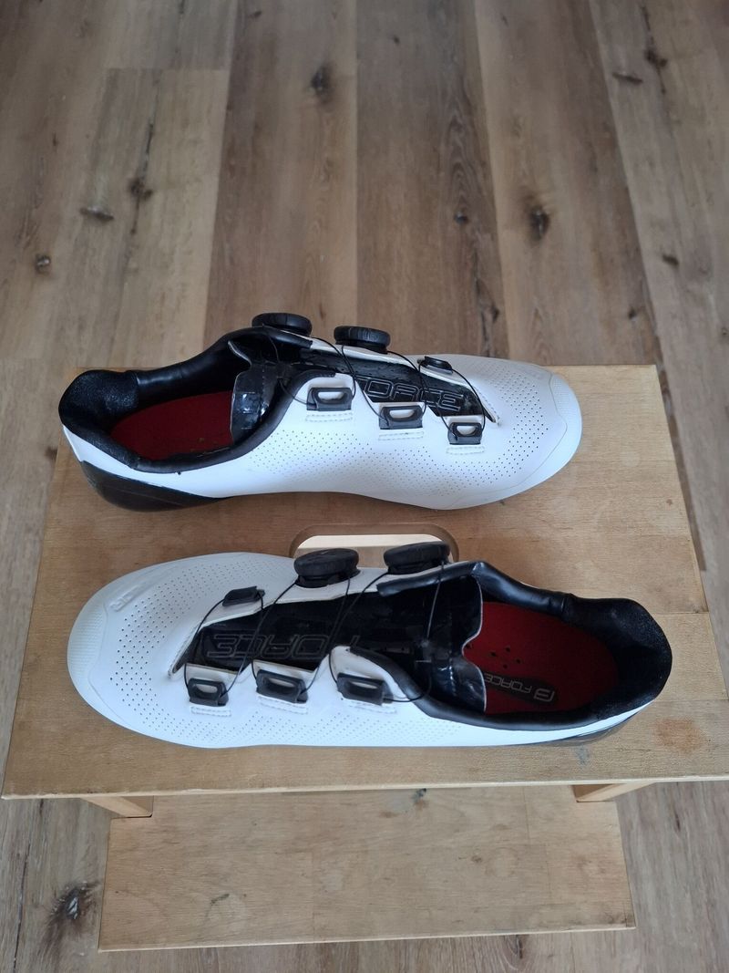 Silniční tretry Force Warrior carbon 