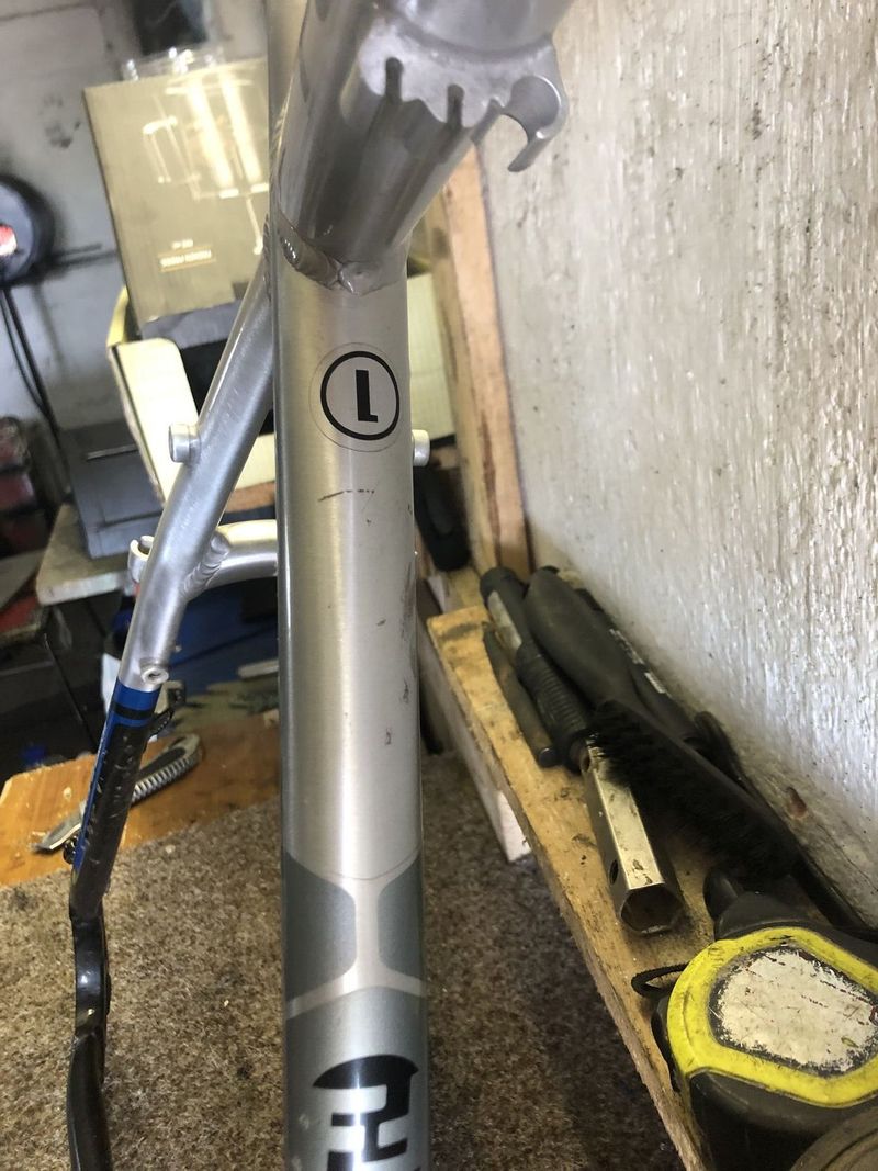 Rám FOCUS NORTHERN LITE (L) + kliky SHIMANO DEORE