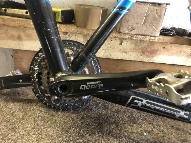Rám FOCUS NORTHERN LITE (L) + kliky SHIMANO DEORE