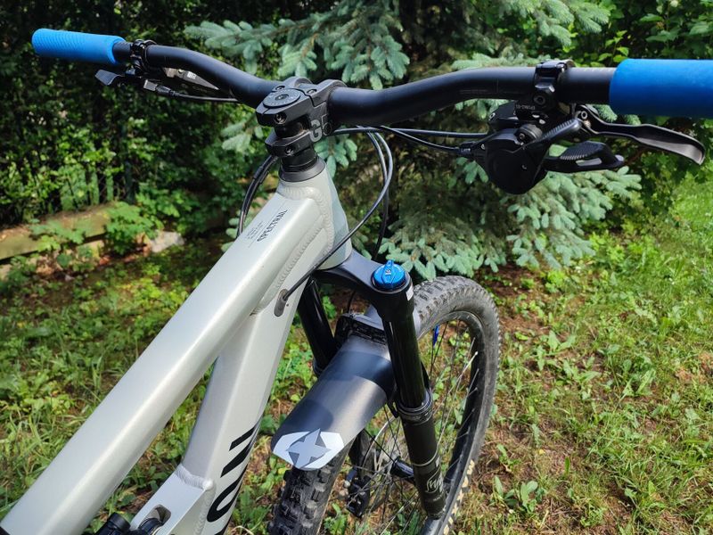 Canyon Spectral AL 5 2023 vel. M 