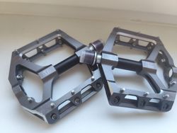  Platformové pedály Triple Eight SLT 2.1