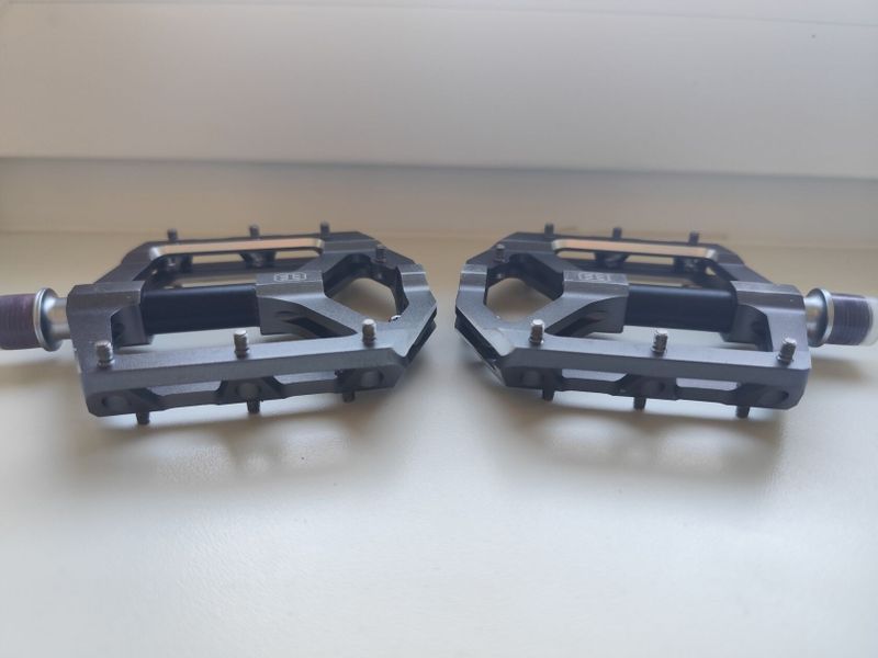  Platformové pedály Triple Eight SLT 2.1