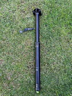 OneUp V2 30.9, 180mm + páčka Raceface