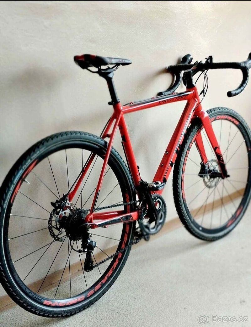 Cube Cross Race Pro