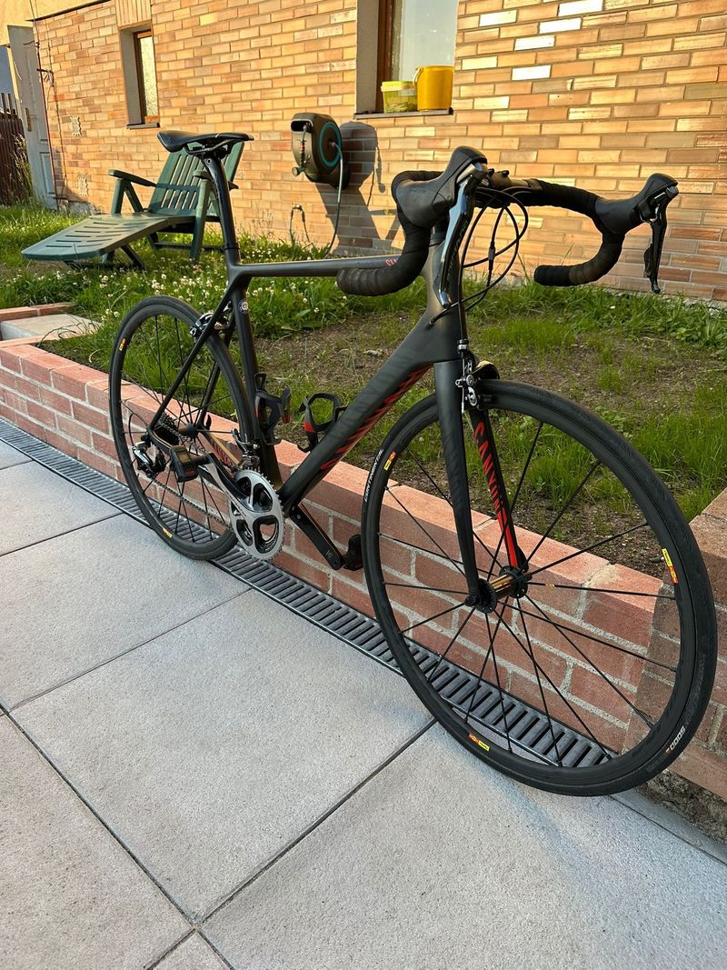 Canyon ULTIMATE CF SLX