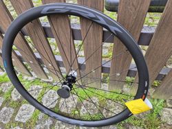 Zadní karbonové gravel kolo Shimano GRX WH-RX870