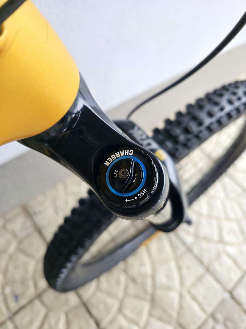 Horské kolo Santa Cruz Bronson 4.1 CC 2023 Mullet