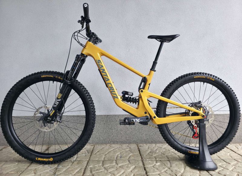 Horské kolo Santa Cruz Bronson 4.1 CC 2023 Mullet