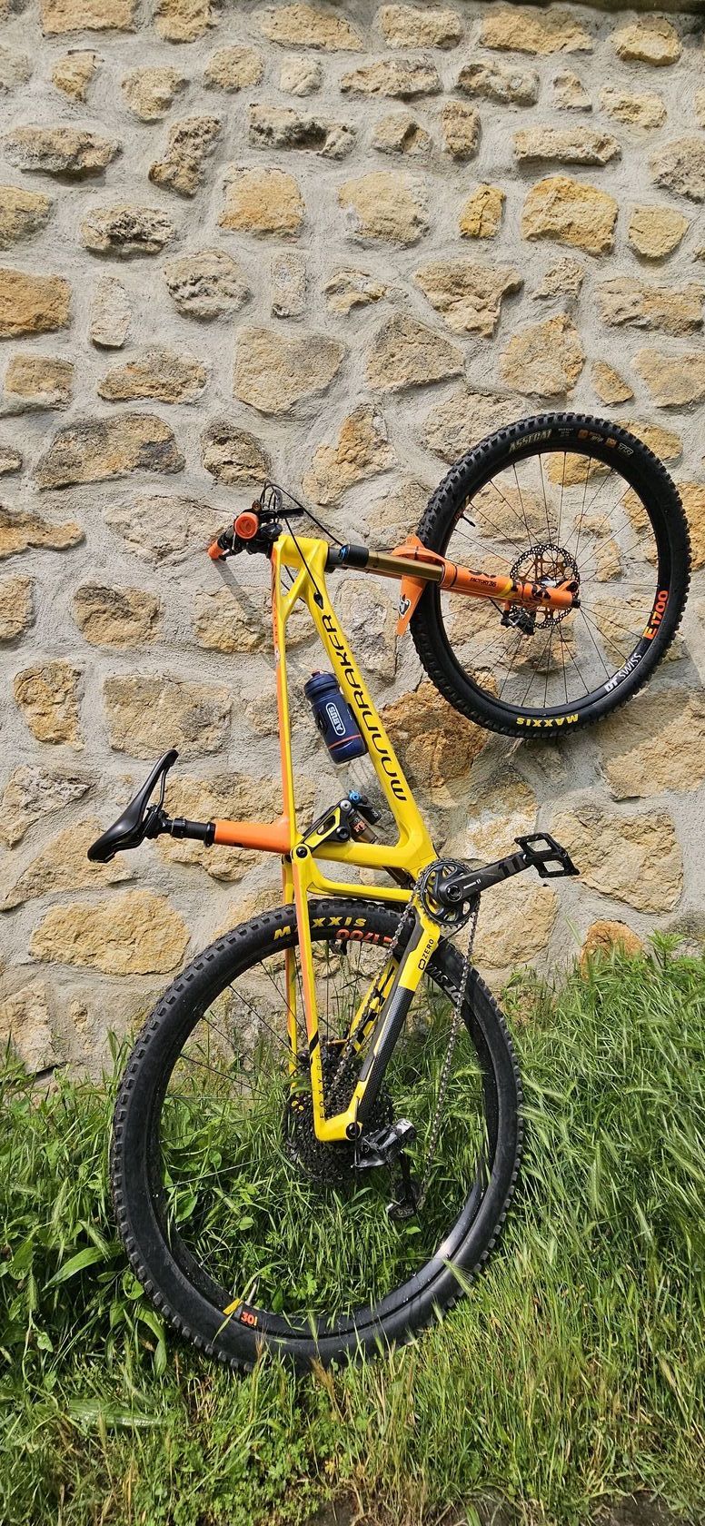 MONDRAKER Super Foxy Carbon RR