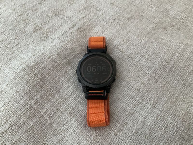 Prodám GarminFenix 7 Sapphire Solar Titanium