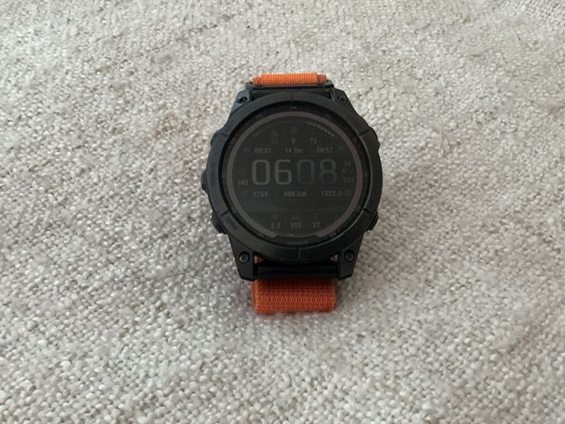 Prodám GarminFenix 7 Sapphire Solar Titanium