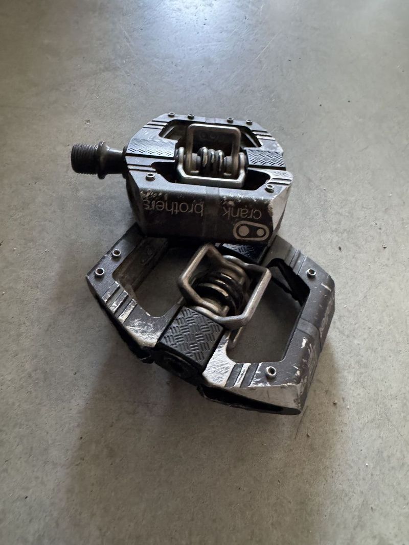 Pedály CRANKBROTHERS E mallet