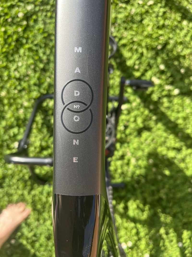 TREK Madone SL 6 AXS Gen 8 vel. L