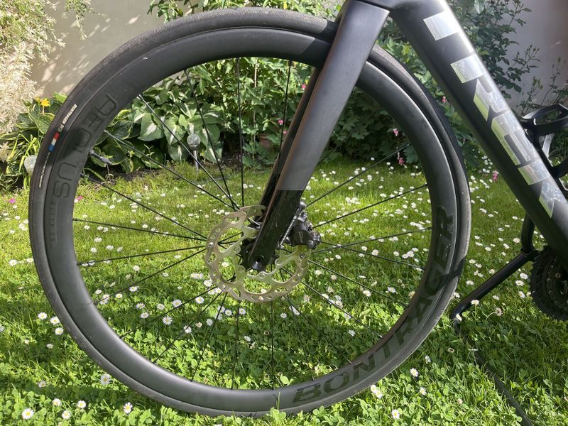 TREK Madone SL 6 AXS Gen 8 vel. L