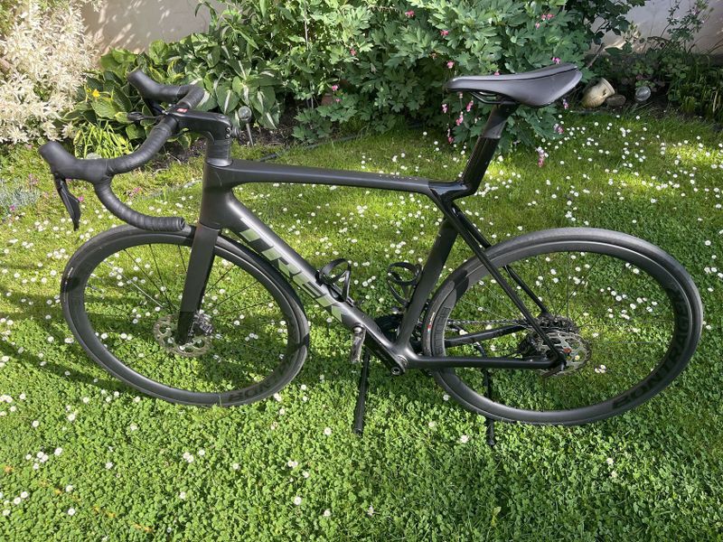 TREK Madone SL 6 AXS Gen 8 vel. L