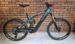 Cube Stereo Hybrid 160 HPC SLT 750 27,5 - Nebula´n´carbon
