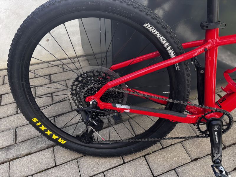 Trek 26”