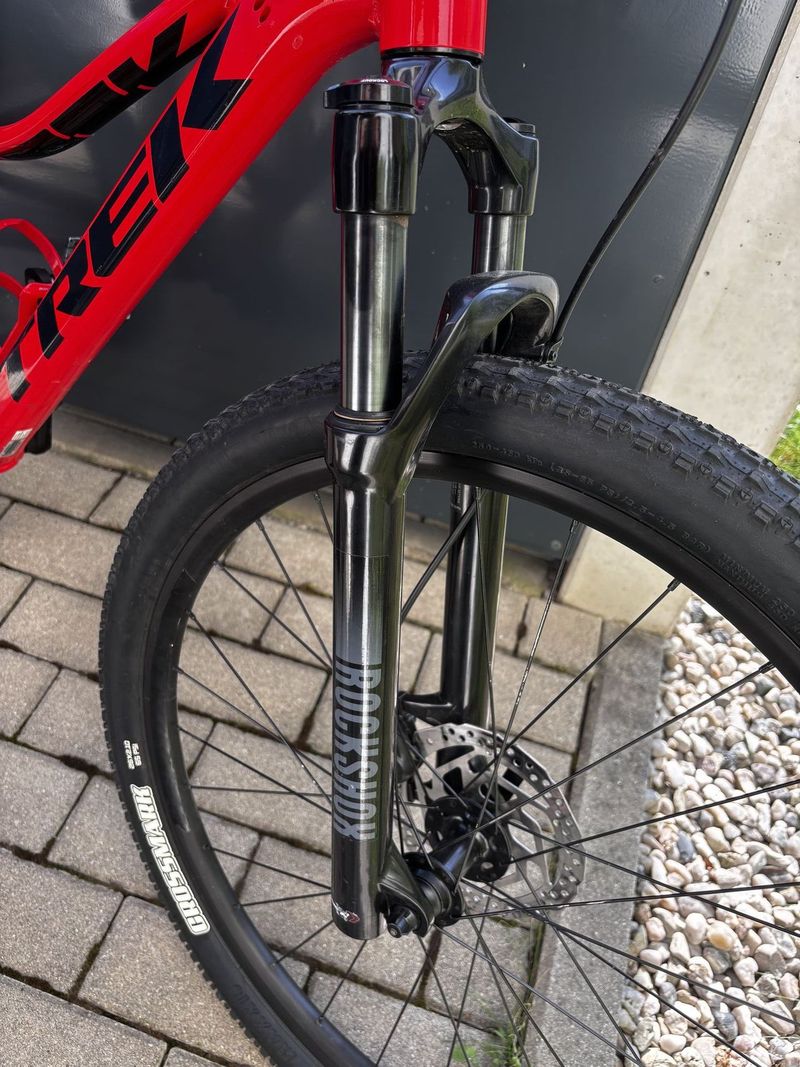 Trek 26”