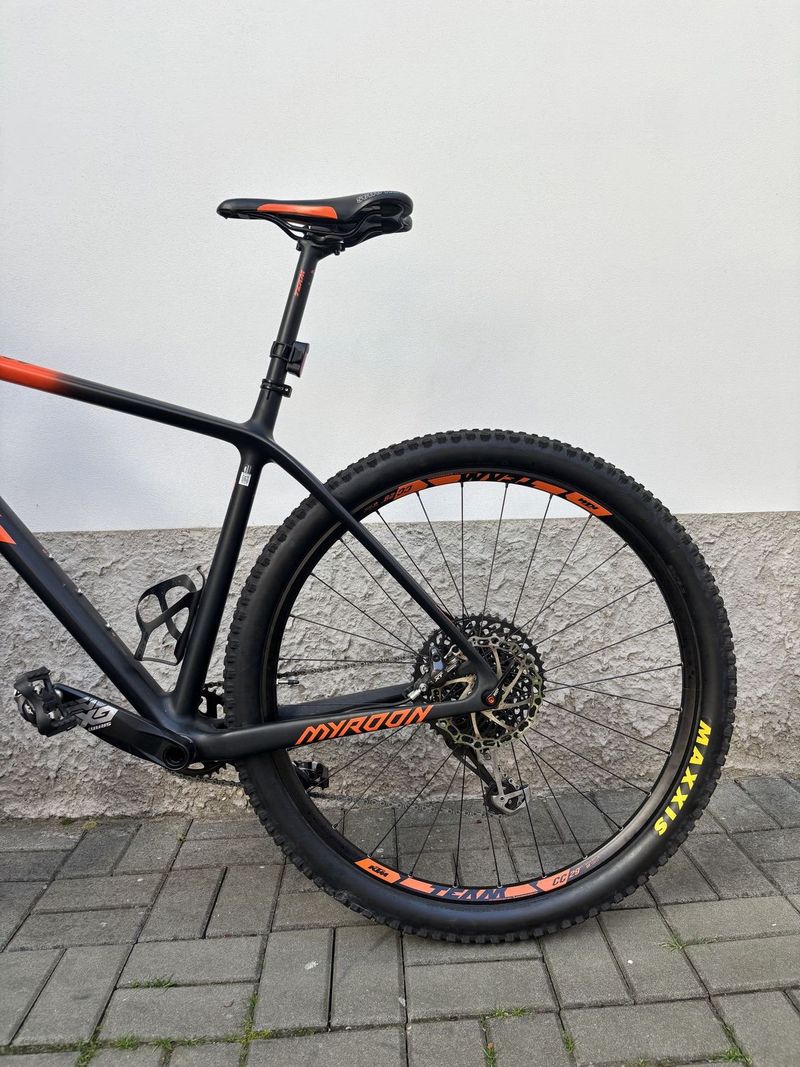 KTM Myroon Master 2019