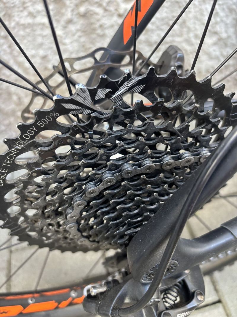KTM Myroon Master 2019