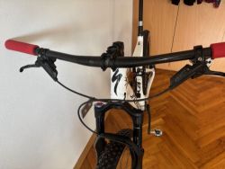 SPECIALIZED EPIC PRO