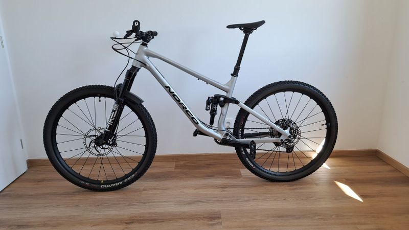 Norco Fluid FS A2 2023 XL Top komponenty, Akční Cena