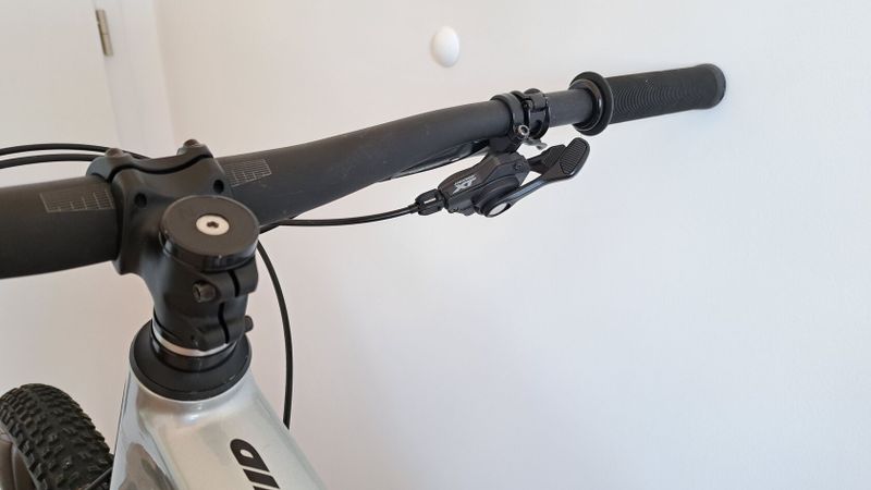 Norco Fluid FS A2 2023 XL Top komponenty, Akční Cena