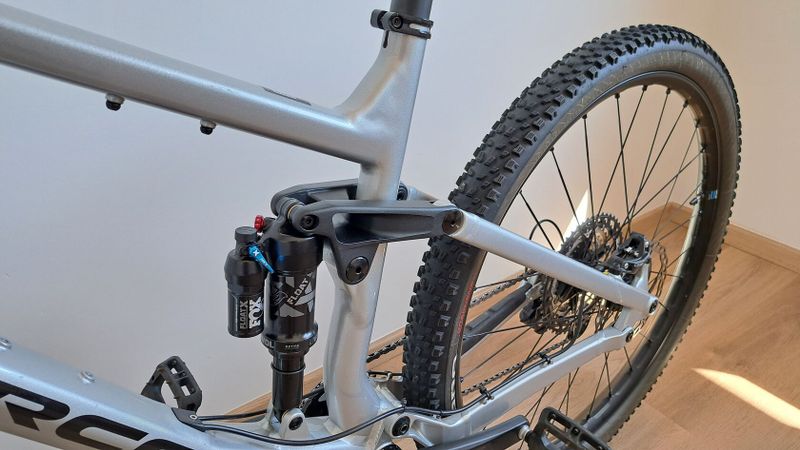 Norco Fluid FS A2 2023 XL Top komponenty, Akční Cena