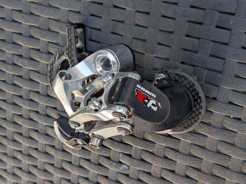 přehazovačka Sram X0 9 rychlostí