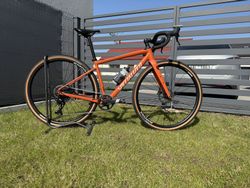 prodám zánovní kolo Specialized Diverge Comp E5