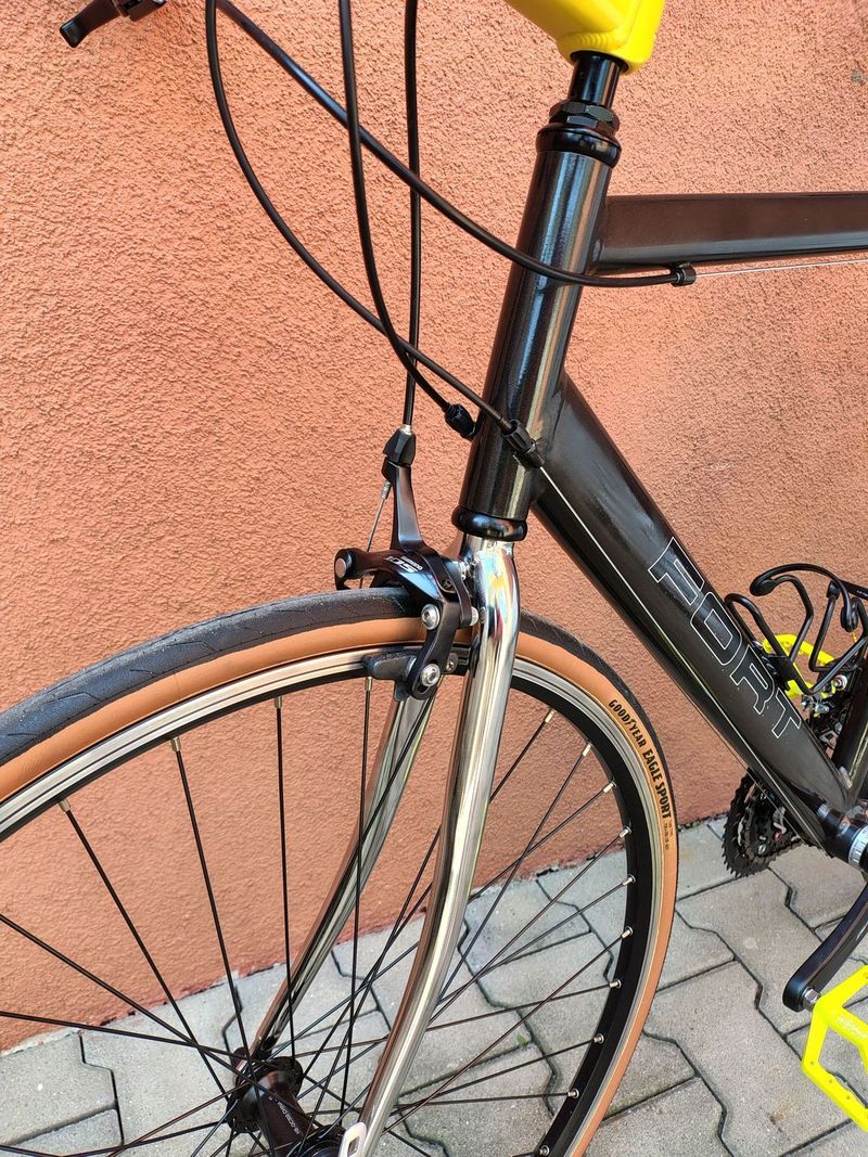 Nové sestavené retro fitness kolo, velikost XL