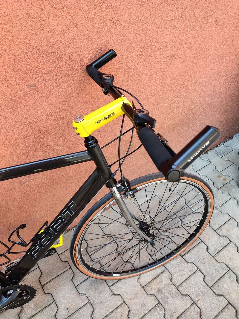 Nové sestavené retro fitness kolo, velikost XL